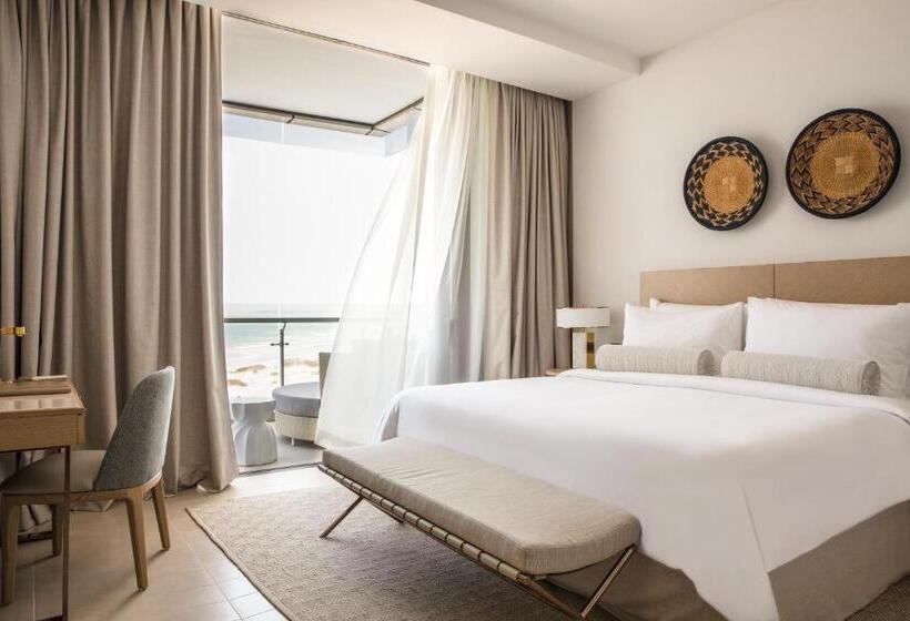 غرفة ديلوكس سرير كينج, Jumeirah Saadiyat Island Abu Dhabi