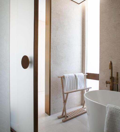 Номер Deluxe Кровать Кинг, Jumeirah Saadiyat Island Abu Dhabi