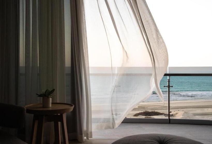 غرفة ديلوكس سرير كينج, Jumeirah Saadiyat Island Abu Dhabi