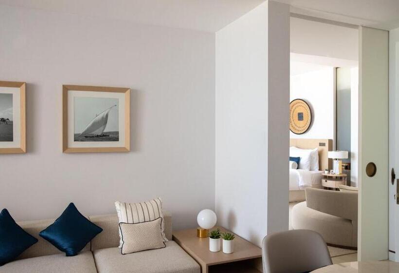 Люкс Семейный 2 Спальни, Jumeirah Saadiyat Island Abu Dhabi