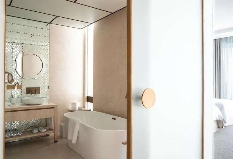 2 Bedroom Suite
