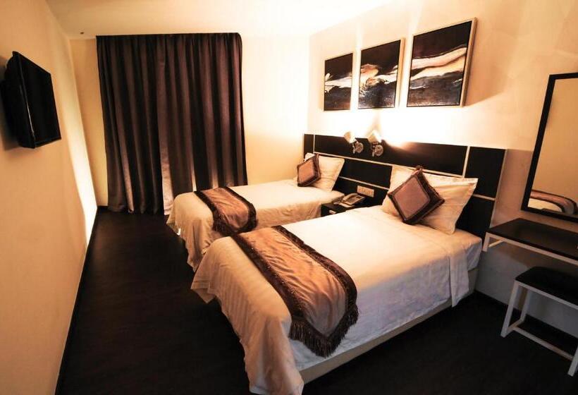 Номер Superior, K Garden Hotel Parit Buntar