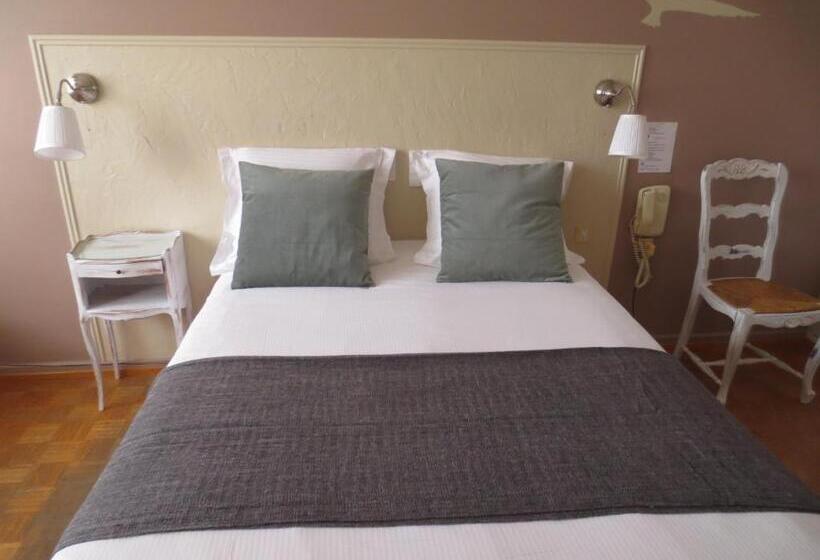 스탠다드 룸, Logis L Auberge Du Gros