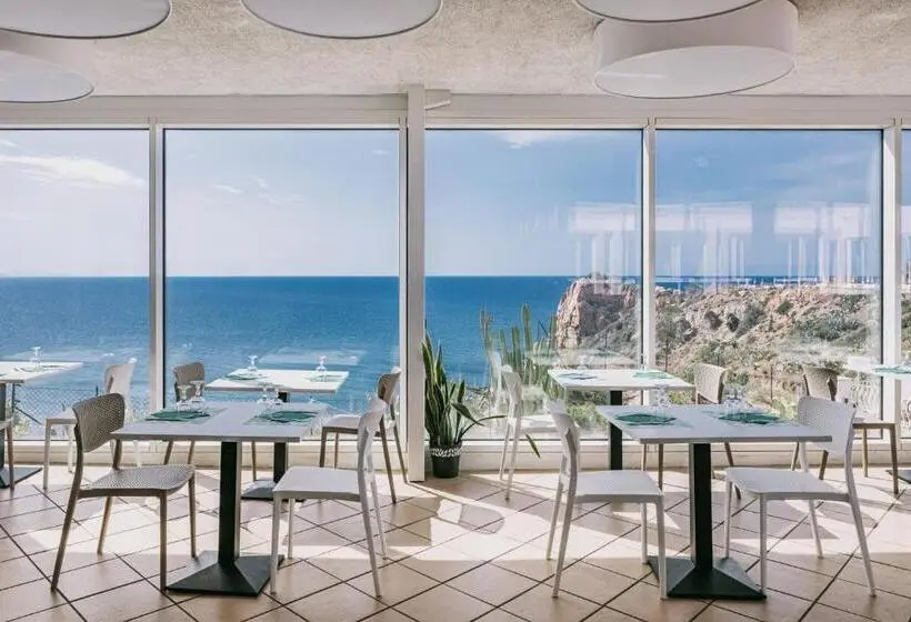 スタンダード4人部屋, Mangia’s Pollina Resort