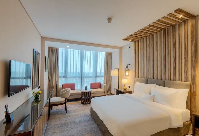 Premium Room Pool View, Millennium Resort Salalah