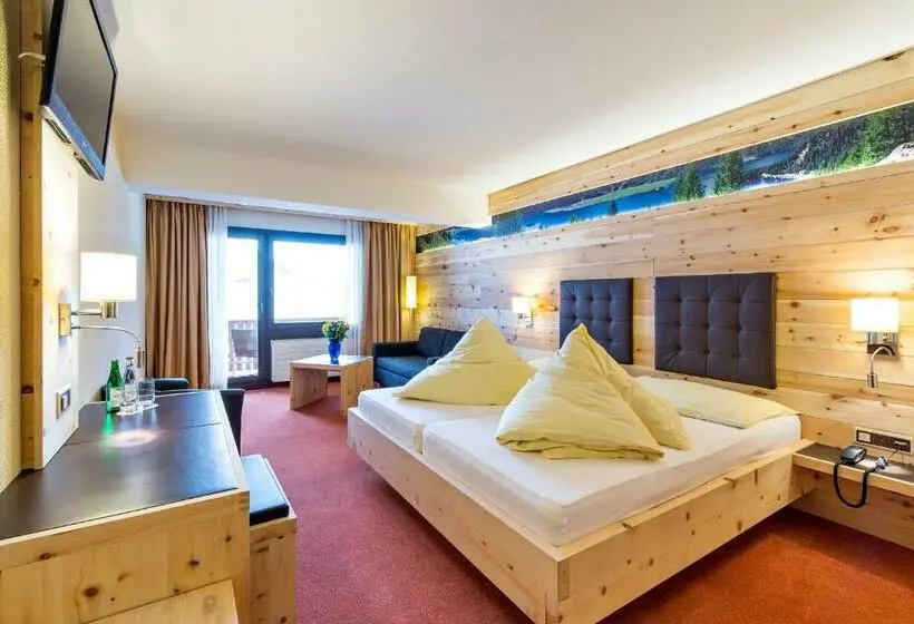 Standard Room, Palü