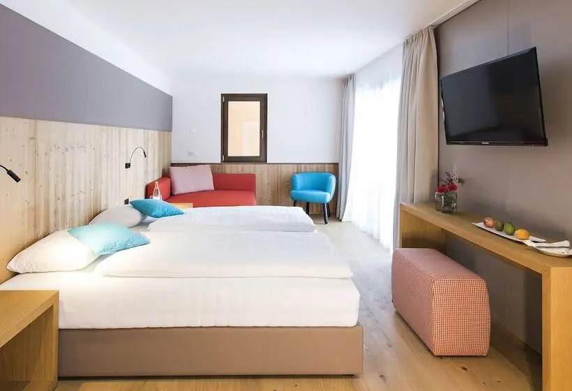 Deluxe Room Mountain View, Palü