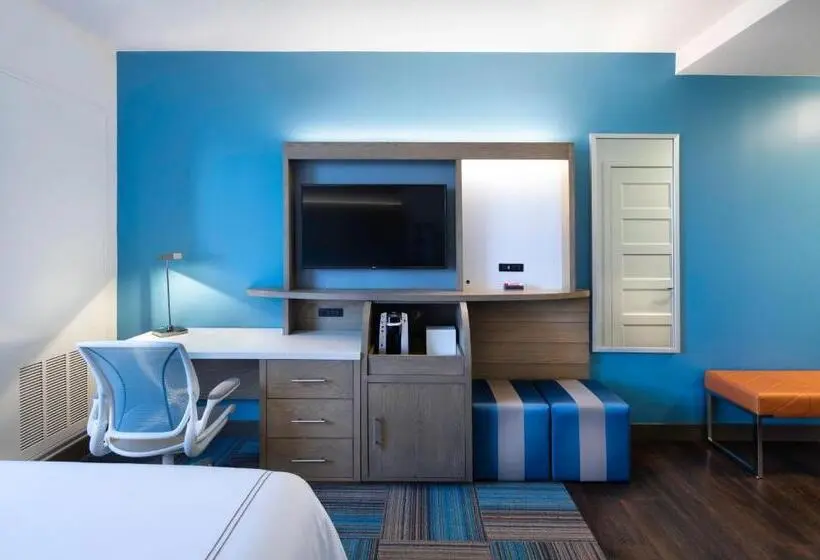 身障者適用キングサイズベッドルーム, Even Hotel Miami Airport, An Ihg