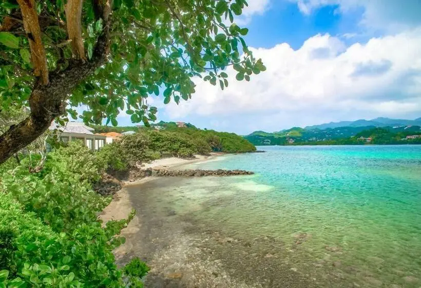ویلای 2 خوابه با چشم‌انداز دریا, 473 Grenada Boutique Resort