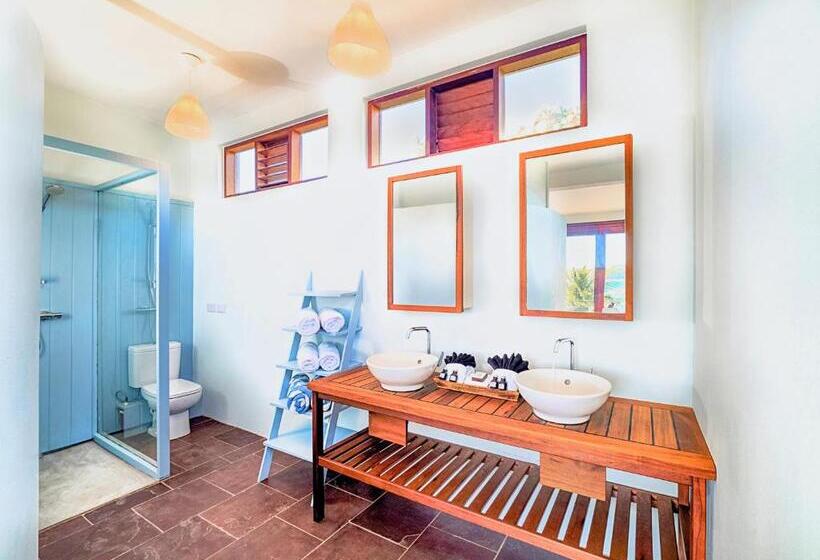 ویلای 2 خوابه با چشم‌انداز دریا, 473 Grenada Boutique Resort
