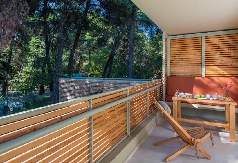 프리미엄 트리플 룸, Club Agia Anna