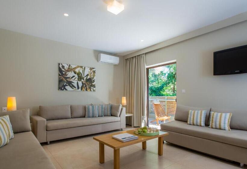 수피리어 코티지, Club Agia Anna