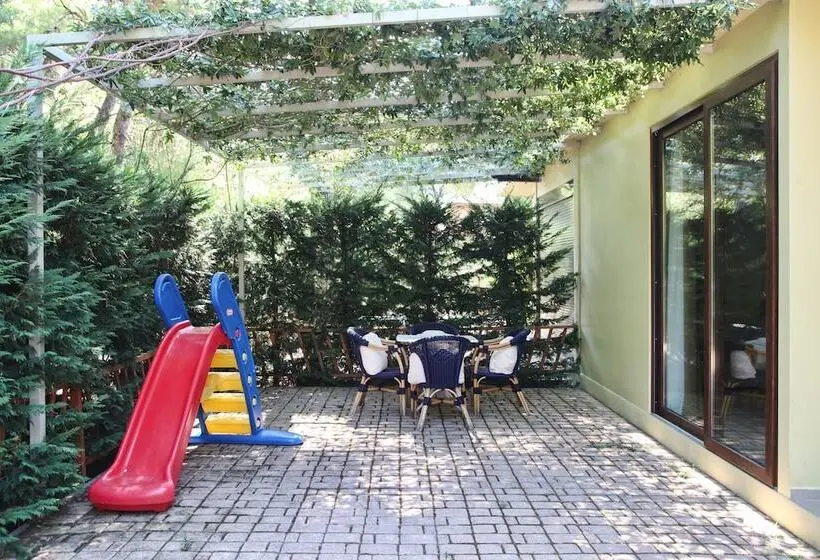 ファミリールーム, Club Agia Anna