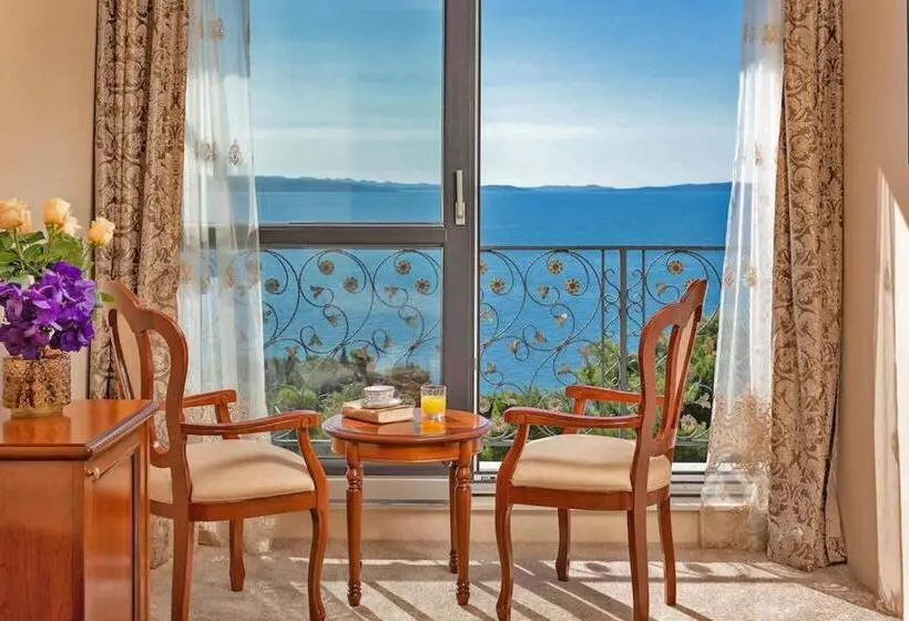 Junior Suite Widok Morze, Cvita