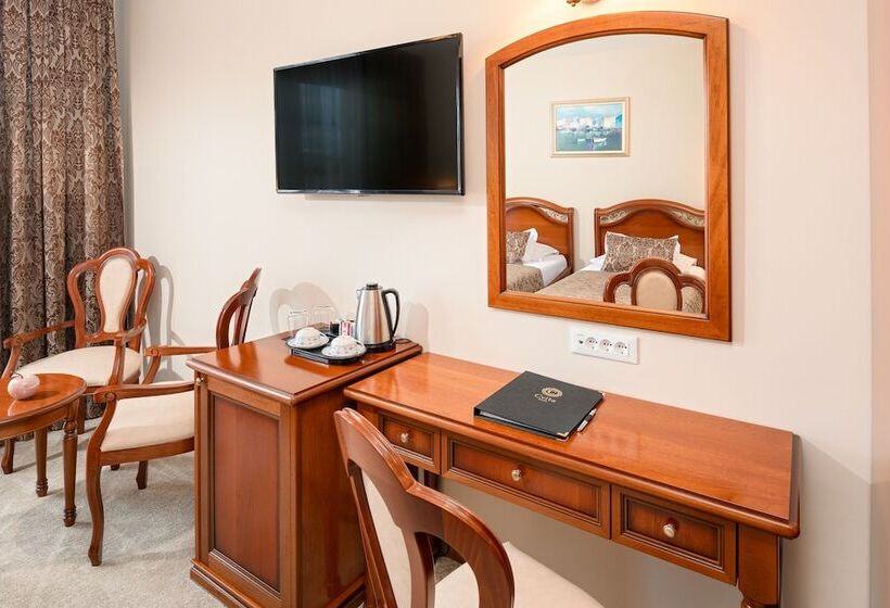 발코니 수피리어 룸, Cvita