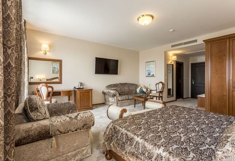 스탠다드 발코니 룸, Cvita