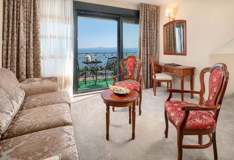 Junior Suite Widok Morze, Cvita