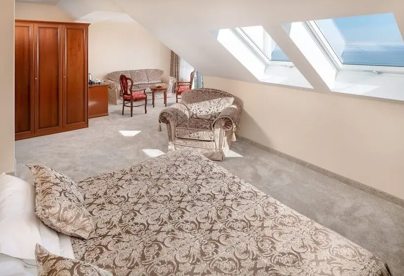 Junior Suite Widok Morze, Cvita