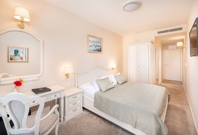 스탠다드 싱글 룸, Cvita