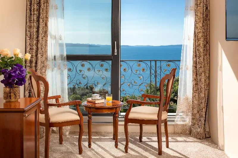 Junior Suite Widok Morze, Cvita