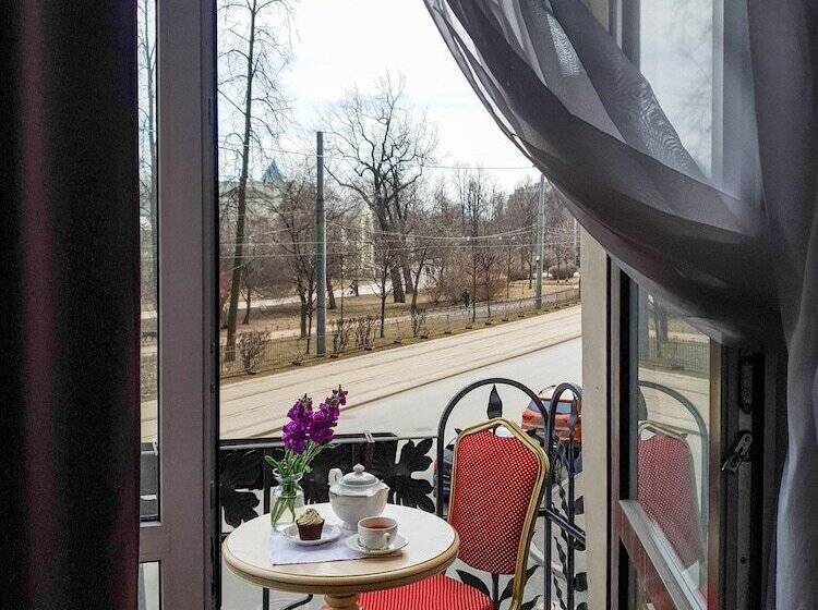 套房, Grand On Tatarsky