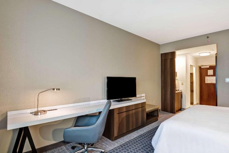 غرفة قياسية سرير كينج, Hilton Garden Inn Princeton Lawrenceville