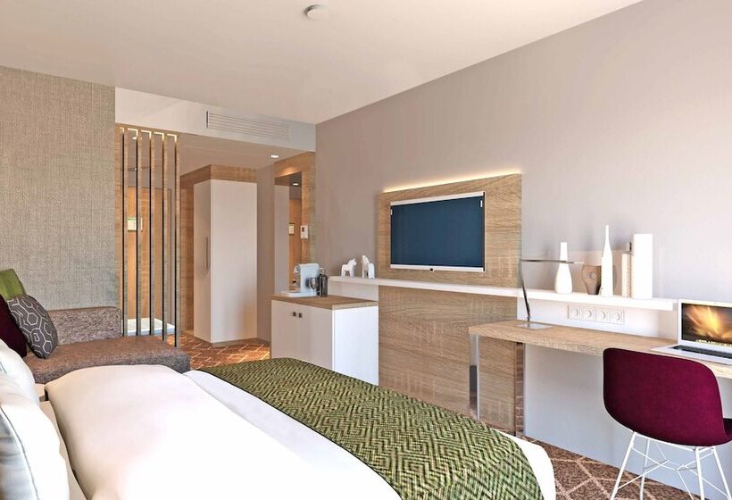 Номер Стандарт Двуспальная Кровать, Holiday Inn Munich   City East, An Ihg