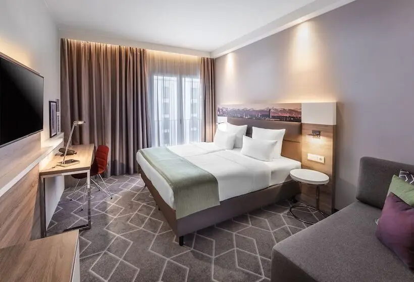 ダブルベッドスタンダードルーム, Holiday Inn Munich   City East, An Ihg
