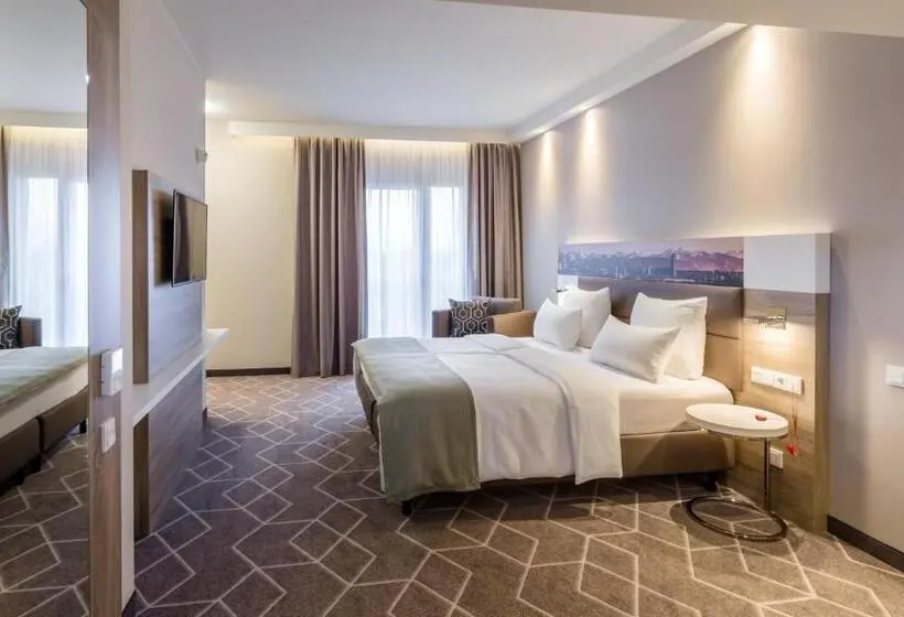 身障者適用クイーンサイズベッドルーム, Holiday Inn Munich   City East, An Ihg