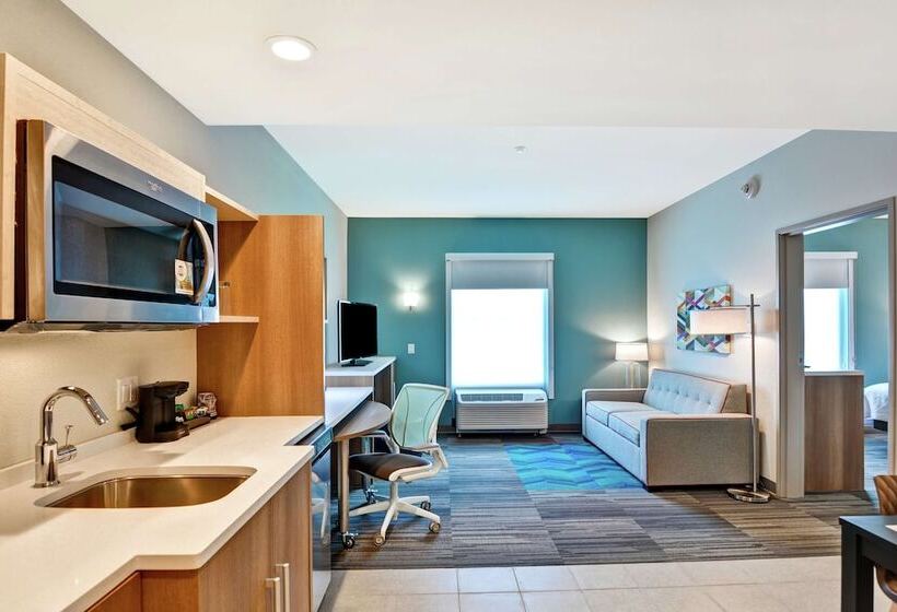 Люкс, Home2 Suites By Hilton Daytona Beach Speedway