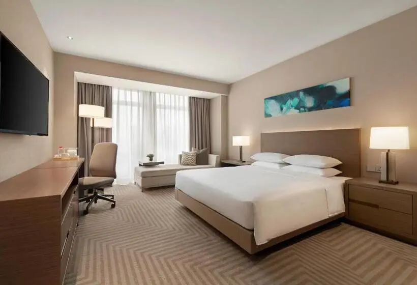 キングサイズベッドのスタンダードルーム, Hyatt House Chengdu Pebble Walk