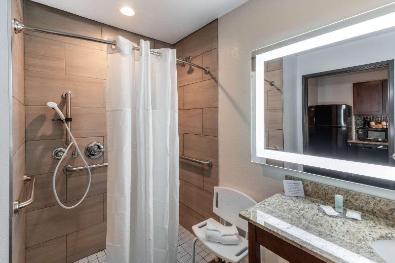 سوئیت با تخت بزرگ, Mainstay Suites Denver International Airport