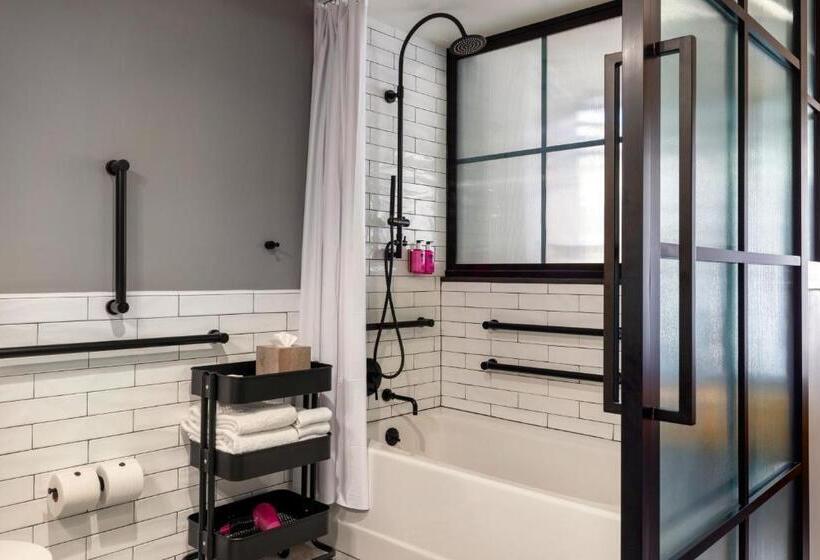 스탠다드 룸 킹사이즈 침대, Moxy Washington, Dc Downtown