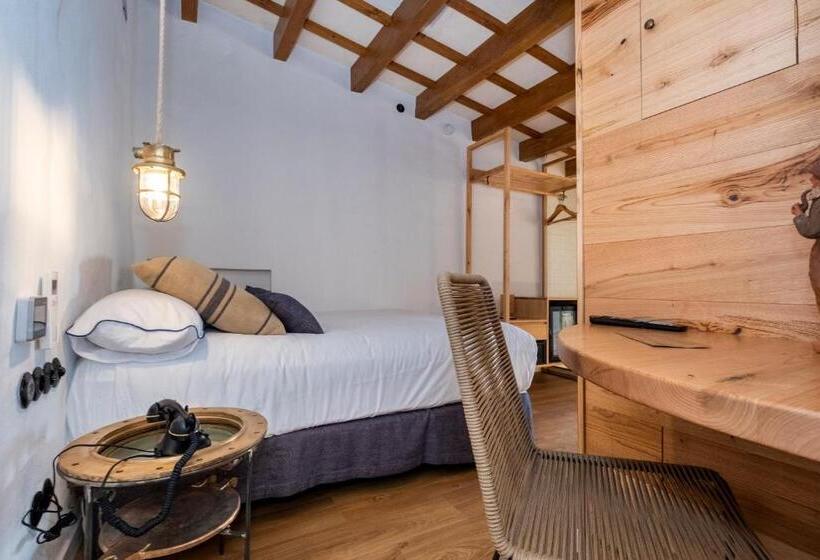 스탠다드 테라스 룸, Nao Catedral Boutique