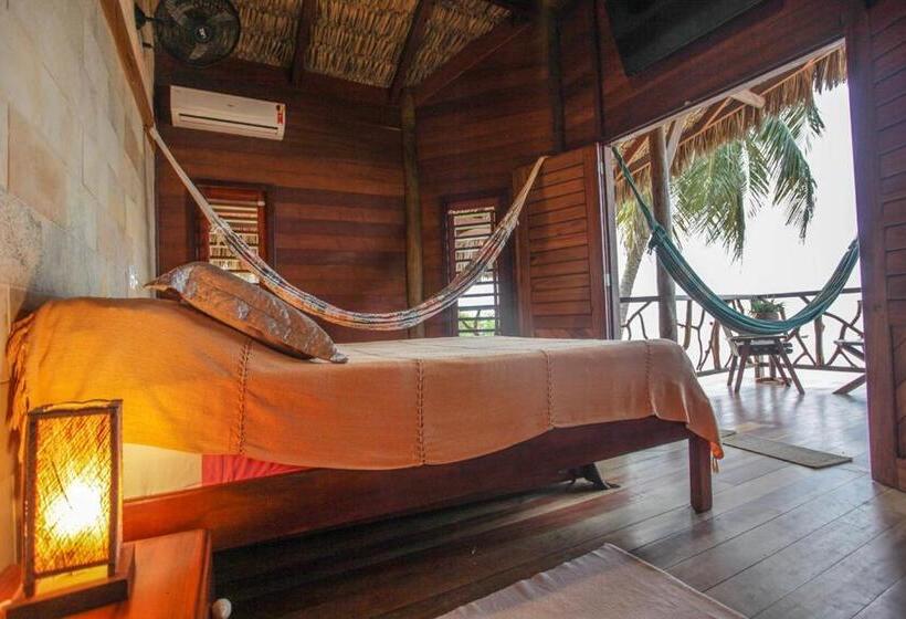 بنجلو قياسى, Pousada Lacula