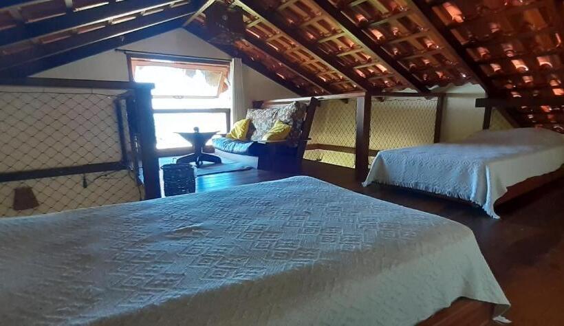 غرفة عائلية ذات إطلالة جانبية على البحر, Pousada Lacula