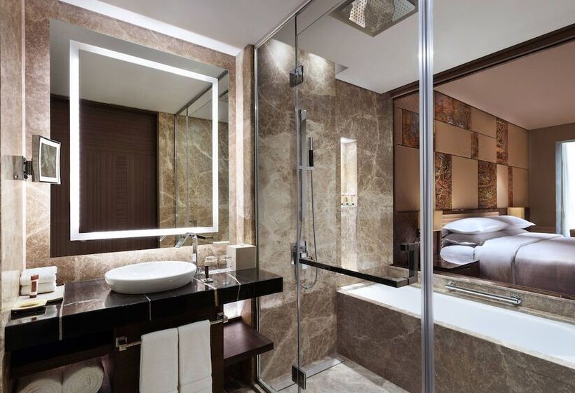 חדר סטנדרט מיטה זוגית, Sheraton Grand Bengaluru Whitefield Hotel & Convention Center