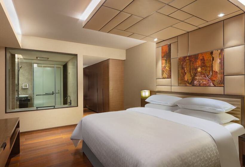 חדר קלאב, Sheraton Grand Bengaluru Whitefield Hotel & Convention Center