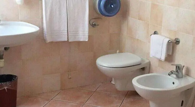 身障者適用スタンダードルーム, Terme Di Casteldoria
