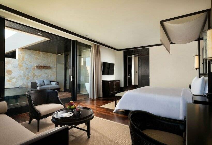 Полулюкс с Бассейном, The Apurva Kempinski Bali