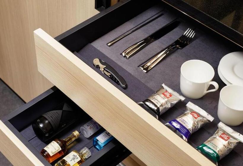 اتاق استاندارد, The Thousand Kyoto