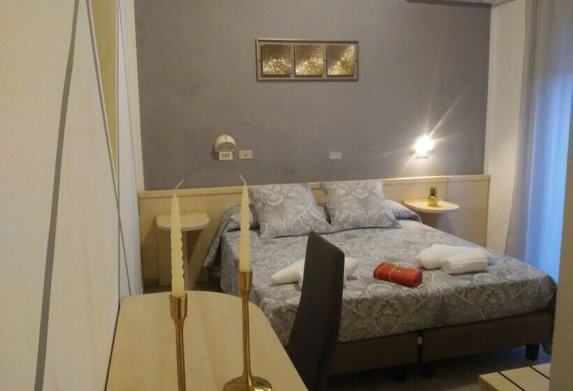 חדר סטנדרט עם מרפסת, Wuhostel