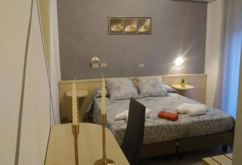 Pokój Standard z Balkonem, Wuhostel