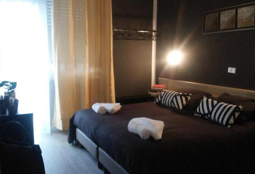 חדר סטנדרט עם מרפסת, Wuhostel