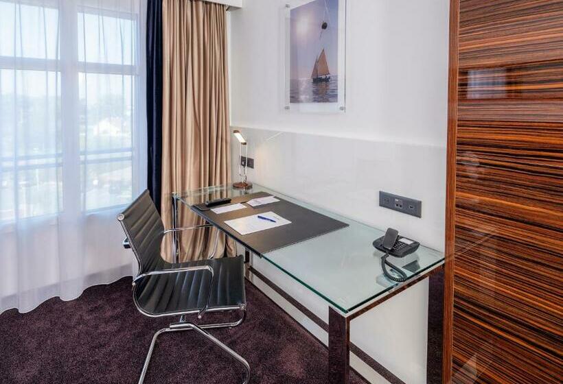 חדר אקונומי, Westotel Le Pouliguen