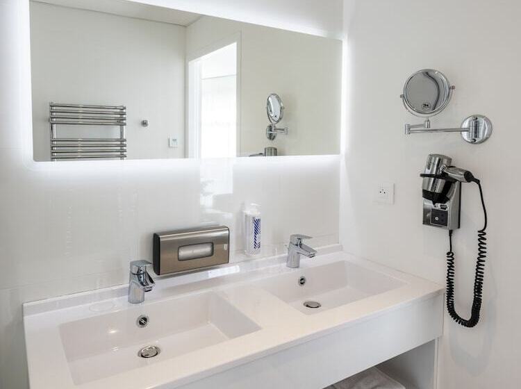 סוויטת סופריור, Westotel Le Pouliguen