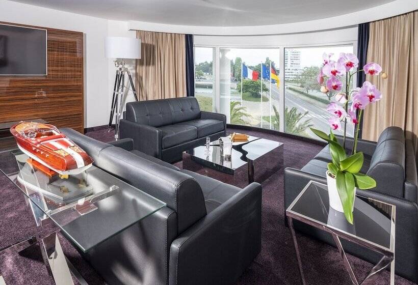 סוויטת פרסטיג' עם נופים, Westotel Le Pouliguen