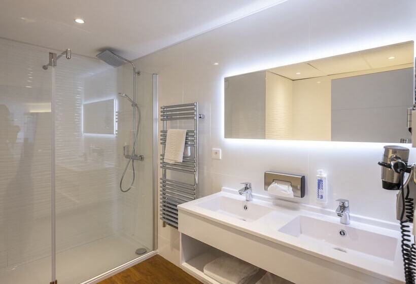 סוויטת פרסטיג' עם נופים, Westotel Le Pouliguen