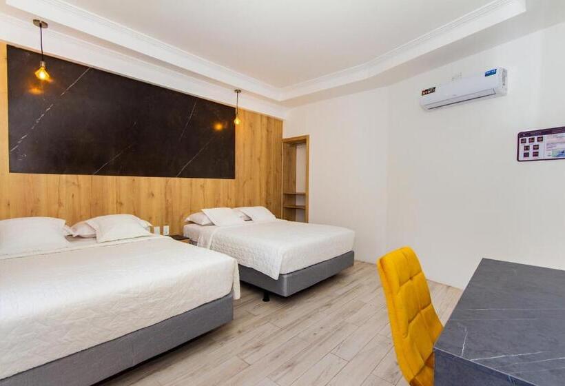 Superior Szoba, Grand Hotel Leon Marino Galapagos