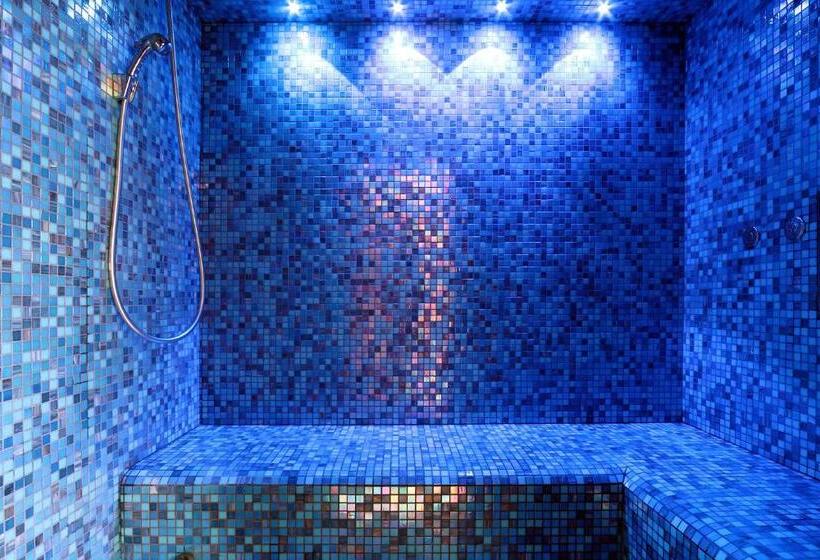 חדר סטנדרט לשלושה עם נוף לגינה, Bed & Wellness Fisterre